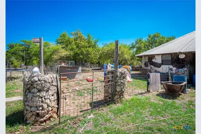 21500 Firefly Road, Florence, TX 76527 - Photo 22