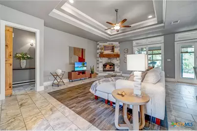 1123 Long Hollow, Canyon Lake, TX 78133 - Photo 4