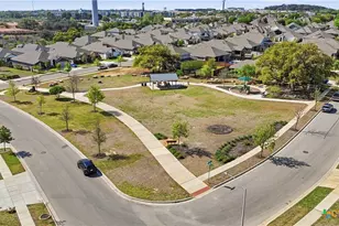 2212 Quince Ave, New Braunfels, TX 78132 - Photo 32