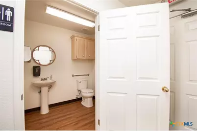 701 W Central Texas Expressway, Killeen, TX 76541 - Photo 26