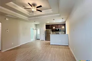 516 Hudson St, Seguin, TX 78155 - Photo 2