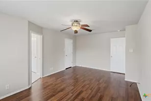 513 Zapata Cir, New Braunfels, TX 78130 - Photo 36