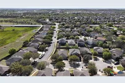 513 Zapata Circle, New Braunfels, TX 78130 - Photo 46