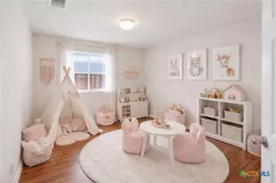 513 Zapata Cir, New Braunfels, TX 78130 - Photo 32