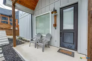 1722 Trail Pass Dr, Canyon Lake, TX 78133 - Photo 2