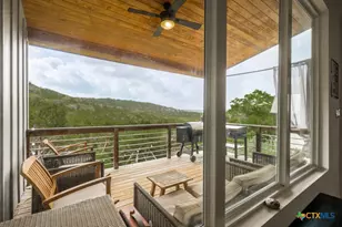 1722 Trail Pass Dr, Canyon Lake, TX 78133 - Photo 2