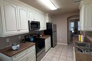 1648 Sunfire Cir, New Braunfels, TX 78130 - Photo 4