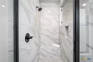 634 Meade St, New Braunfels, TX 78132 - Photo 20