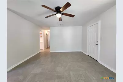 521 Willow Avenue, New Braunfels, TX 78130 - Photo 16