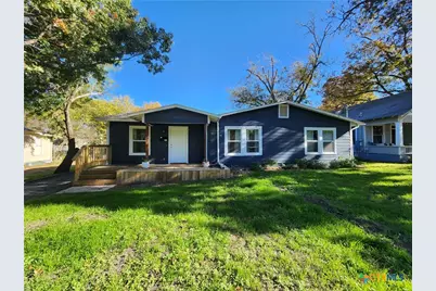 521 Willow Avenue, New Braunfels, TX 78130 - Photo 2