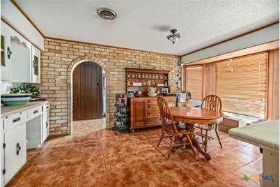 1640 S Virginia Street, Port Lavaca, TX 77979 - Photo 18