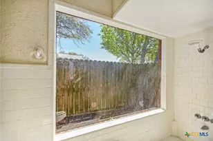 1640 S Virginia St, Port Lavaca, TX 77979 - Photo 36