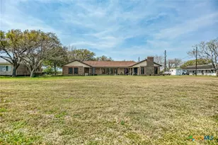 1640 S Virginia St, Port Lavaca, TX 77979 - Photo 10