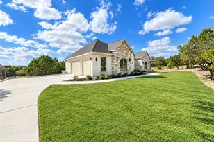 2116 Comal Springs, Canyon Lake, TX 78133 - Photo 2