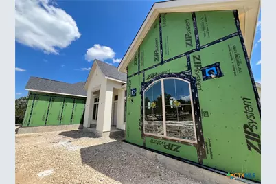 2116 Comal Springs, Canyon Lake, TX 78133 - Photo 2