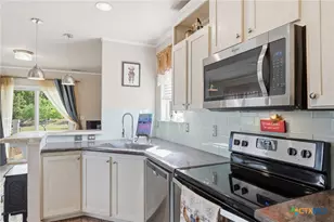 1956 Live Oak Dr, Canyon Lake, TX 78133 - Photo 10