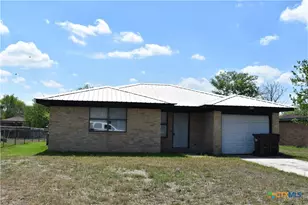 304 Meadow Dr, Marion, TX 78124 - Photo 2