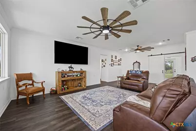 240 Oil Field Road, Lockhart, TX 78644 - Photo 2