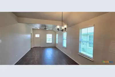 322 Monty Road, Copperas Cove, TX 76522 - Photo 2