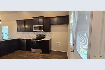 322 Monty Road, Copperas Cove, TX 76522 - Photo 4