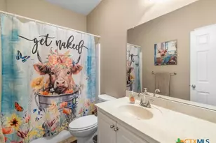 602 Basswood St, Victoria, TX 77904 - Photo 20