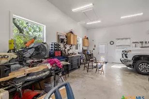 602 Basswood St, Victoria, TX 77904 - Photo 34