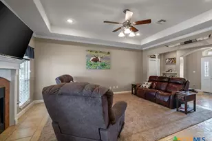 602 Basswood St, Victoria, TX 77904 - Photo 6