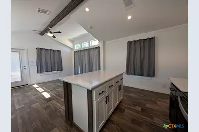 120 Water Hole Lane, New Braunfels, TX 78130 - Photo 14