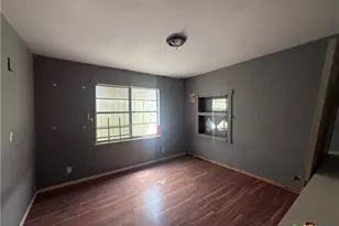 121 Peabody Ave, San Antonio, TX 78211 - Photo 10