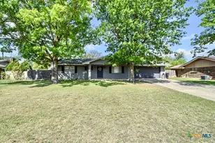 205 Tanglewood Rd, Temple, TX 76502 - Photo 2