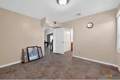 205 Lakewood Drive, Gatesville, TX 76528 - Photo 20