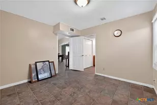 205 Lakewood Dr, Gatesville, TX 76528 - Photo 20