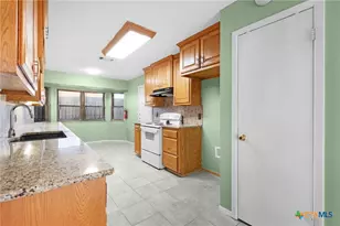 103 W Hogan Dr, Copperas Cove, TX 76522 - Photo 16