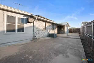 103 W Hogan Dr, Copperas Cove, TX 76522 - Photo 6