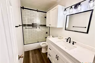 1504 Bridge St, Gatesville, TX 76528 - Photo 8