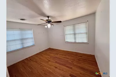 1504 Bridge Street, Gatesville, TX 76528 - Photo 10