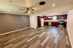 1504 Bridge St, Gatesville, TX 76528 - Photo 4