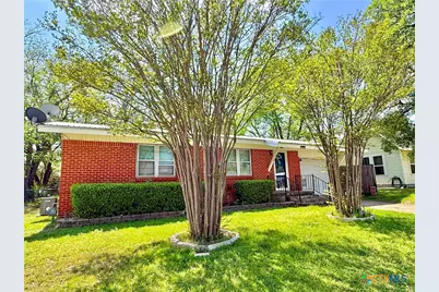 1504 Bridge Street, Gatesville, TX 76528 - Photo 2