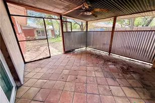 1504 Bridge St, Gatesville, TX 76528 - Photo 12