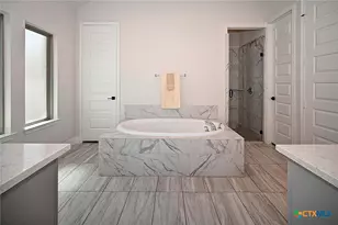 24118 Sidehill Lie, San Antonio, TX 78261 - Photo 28