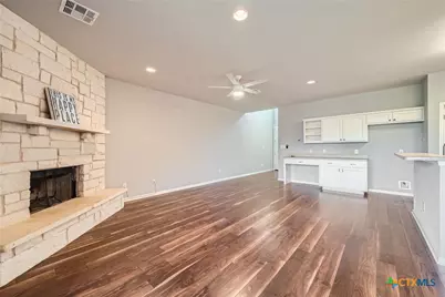 507 Venture Boulevard, Point Venture, TX 78645 - Photo 6