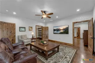 5020 Co Rd 252, Bertram, TX 78605 - Photo 20