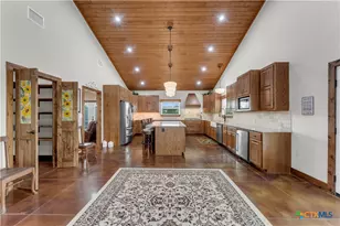 5020 Co Rd 252, Bertram, TX 78605 - Photo 6
