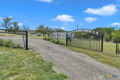 5020 County Road 252, Bertram, TX 78605 - Photo 38
