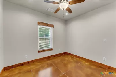5020 County Road 252, Bertram, TX 78605 - Photo 34