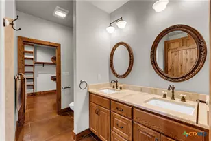 5020 Co Rd 252, Bertram, TX 78605 - Photo 24