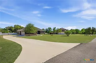 2228 Deer Run Ridge, New Braunfels, TX 78132 - Photo 2
