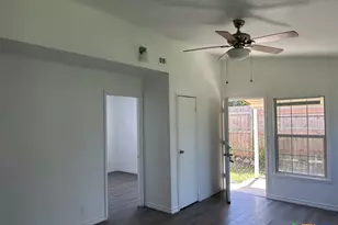 905 Evergreen Dr, Killeen, TX 76541 - Photo 2