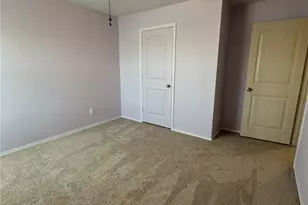 1057 Clarkston Dr, Seguin, TX 78155 - Photo 14