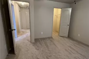 1057 Clarkston Dr, Seguin, TX 78155 - Photo 12